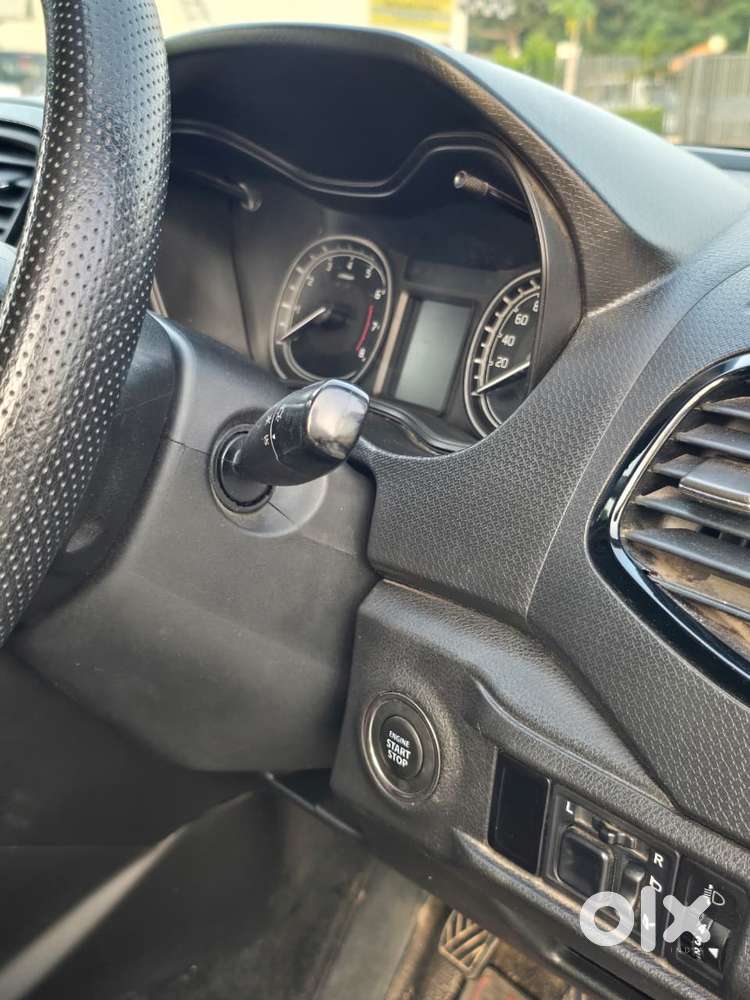Maruti Suzuki Brezza 1.5 Zxi Smart Hybrid, 2020, Petrol
