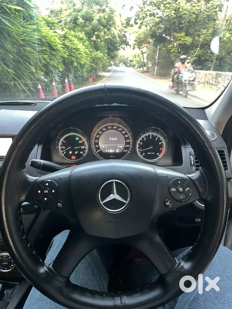 Mercedes Benz C200