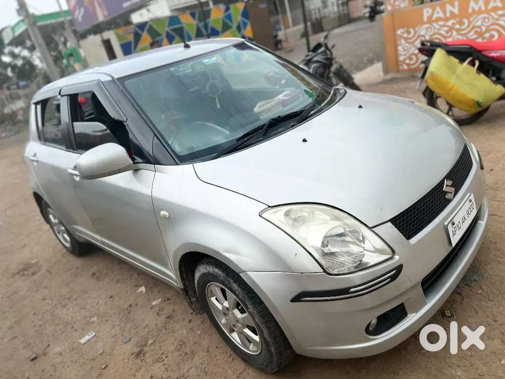 Maruti Suzuki Swift 2007 Petrol 76000 Km Driven