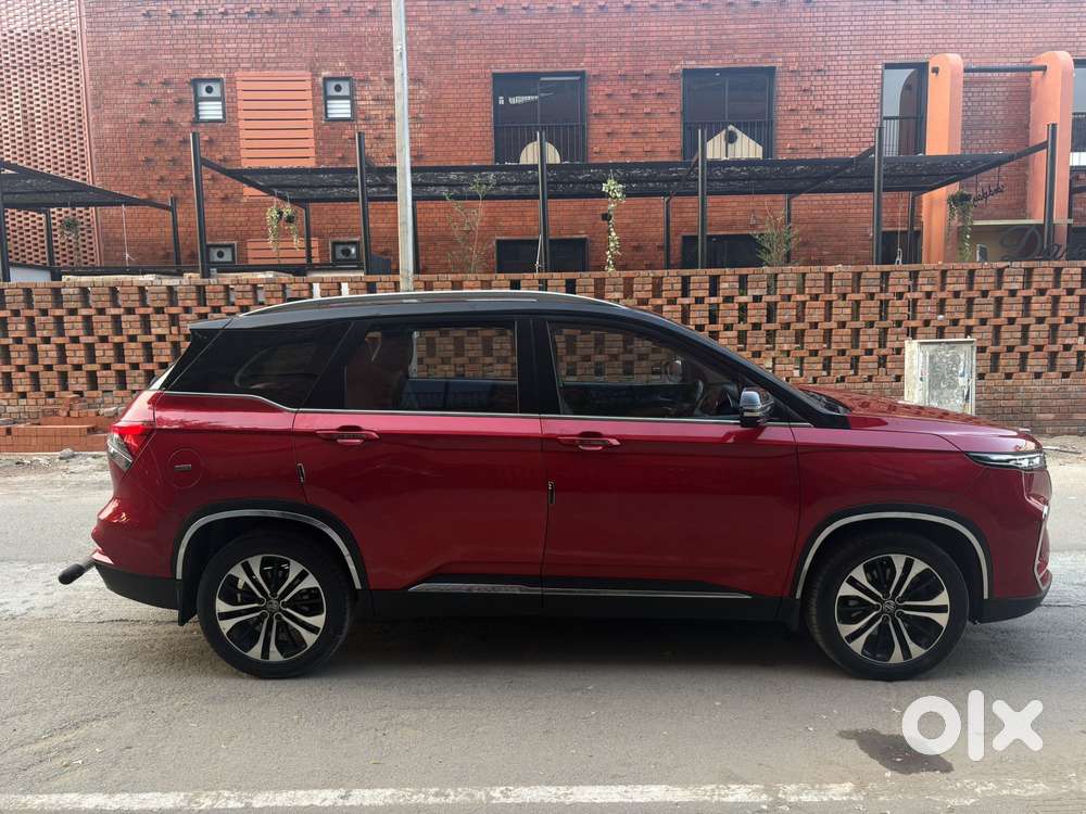 Mg Hector Plus Sharp Hybrid 1.5 Mt, 2021, Petrol