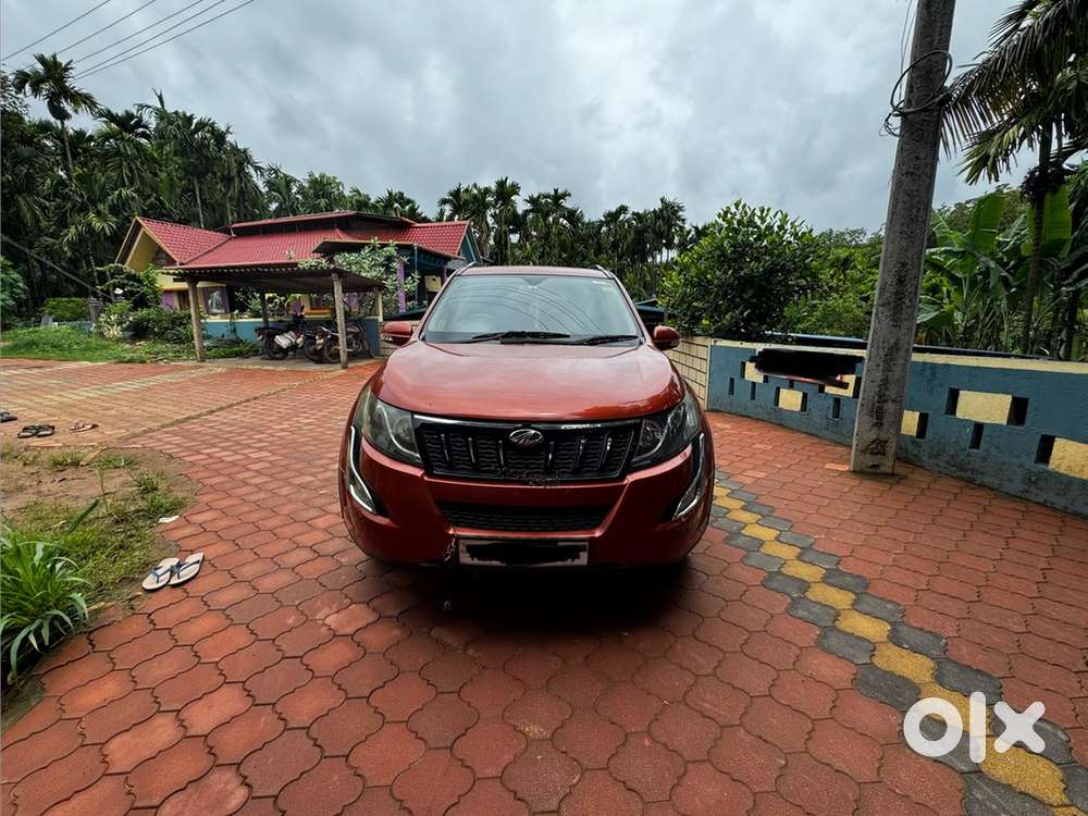 Mahindra Xuv500 2016 photo 2