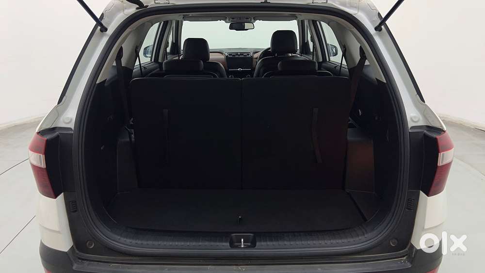 Hyundai Alcazar 2.0 Signature (o) Petrol At 6 Str, 2022, Petrol