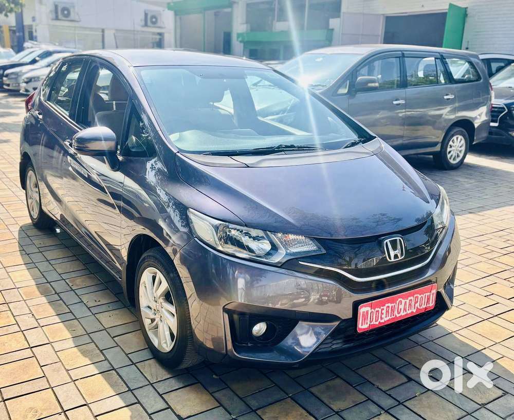 Honda Jazz V Mt Privilege, 2018, Petrol