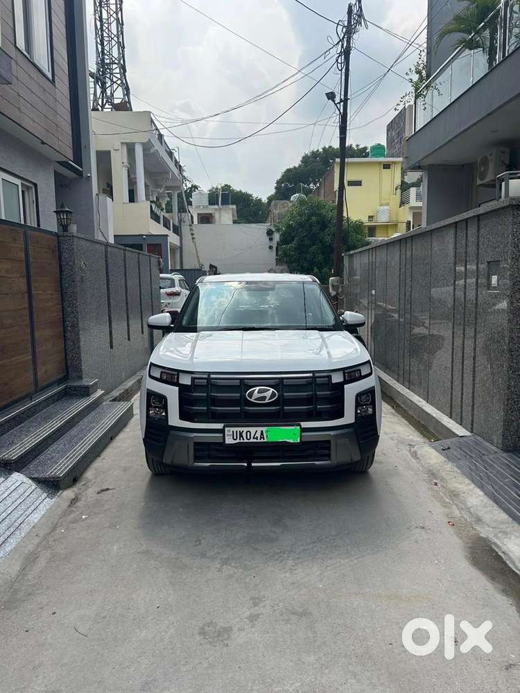 Hyundai Creta 1.5 Petrol Manual 2025