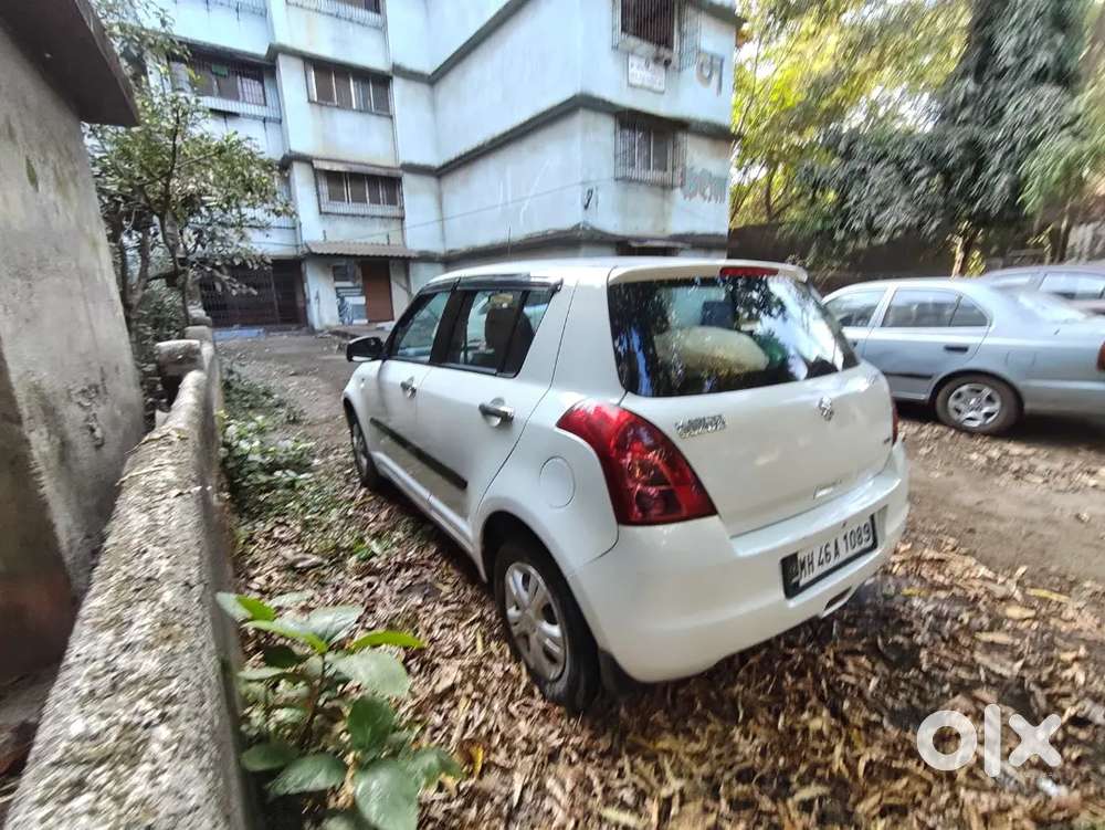 Maruti Suzuki Swift 2010 Car Green Tax Paid For 5 Year