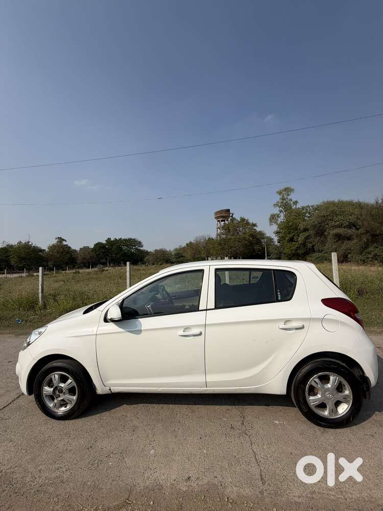 Hyundai I20 2010-2012 1.2 Sportz Option, 2011, Petrol