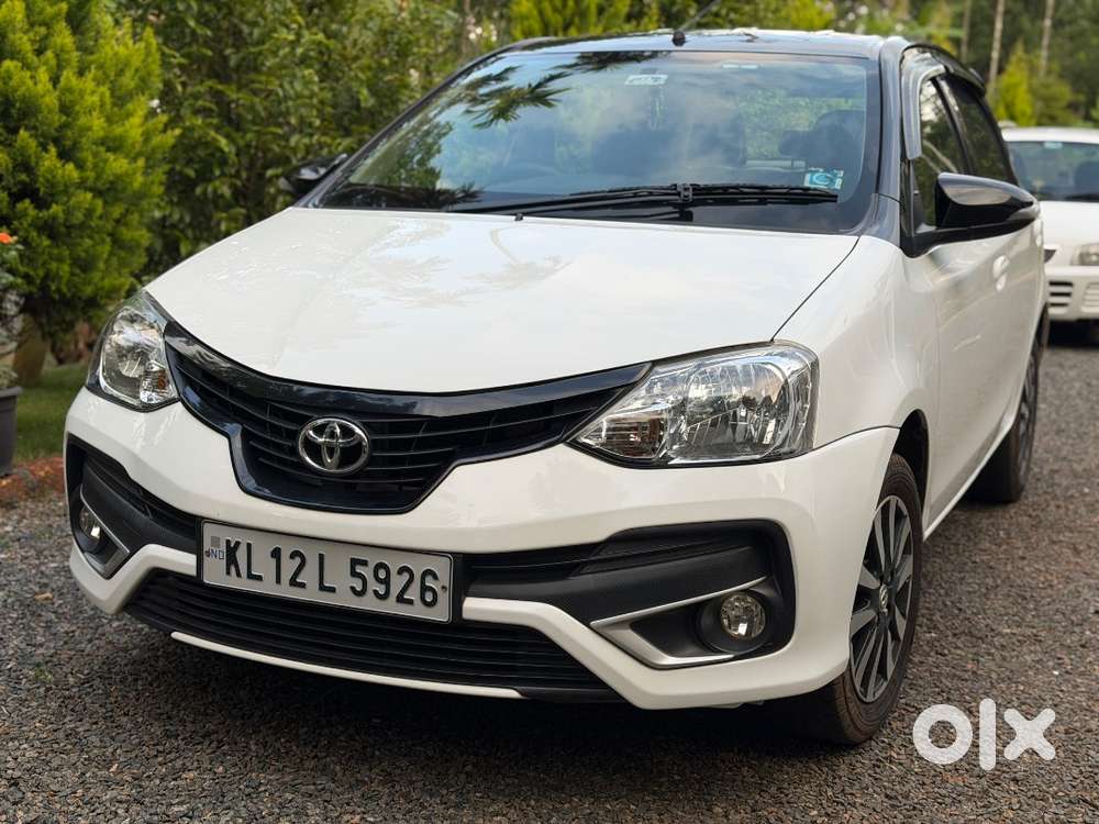 Etios Liva V Petrol 57000 Km