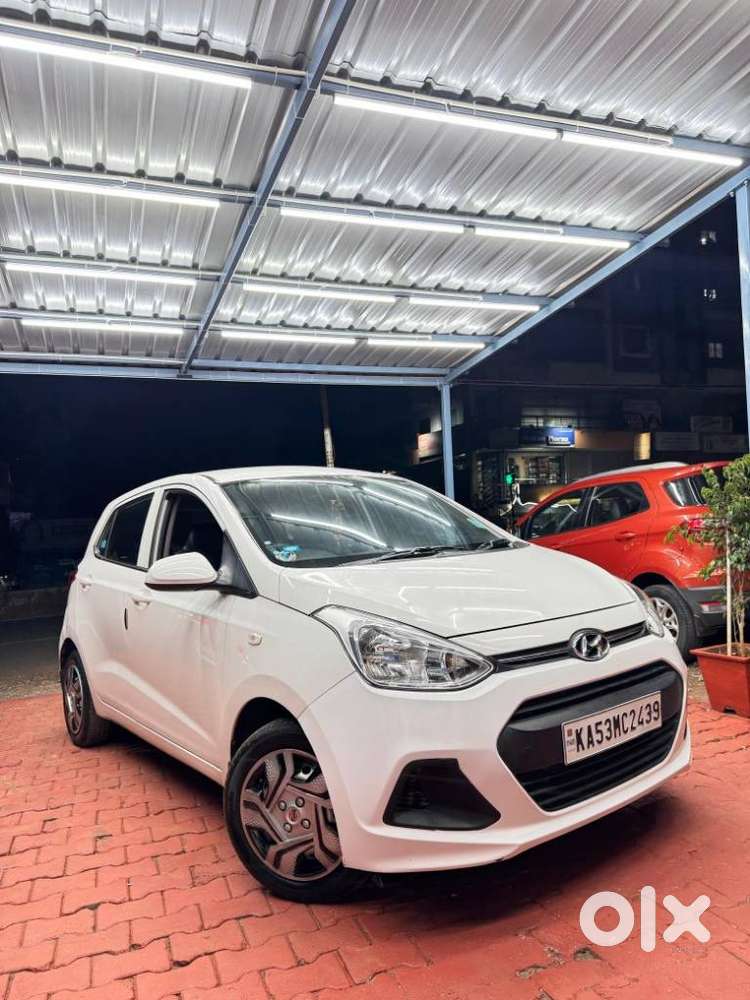 Hyundai Grand I10 2016-2017 Era, 2015, Petrol