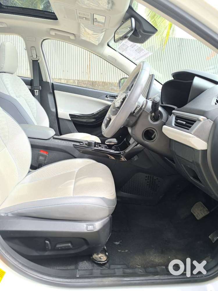 Tata Curvv Ev Empowered Plus 55, 2025, Electric