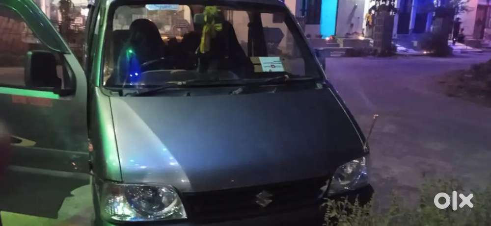 Maruti Suzuki Eeco 2022 Cng & Hybrids 100000 Km Driven