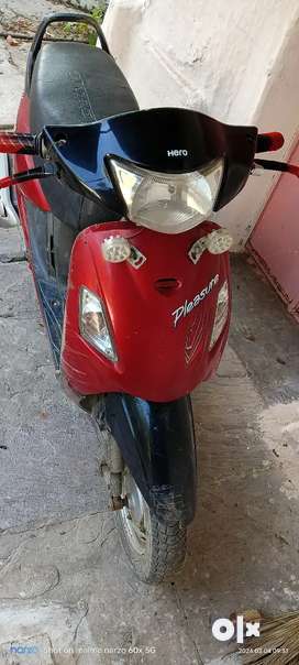 Second hand pleasure discount scooty near me