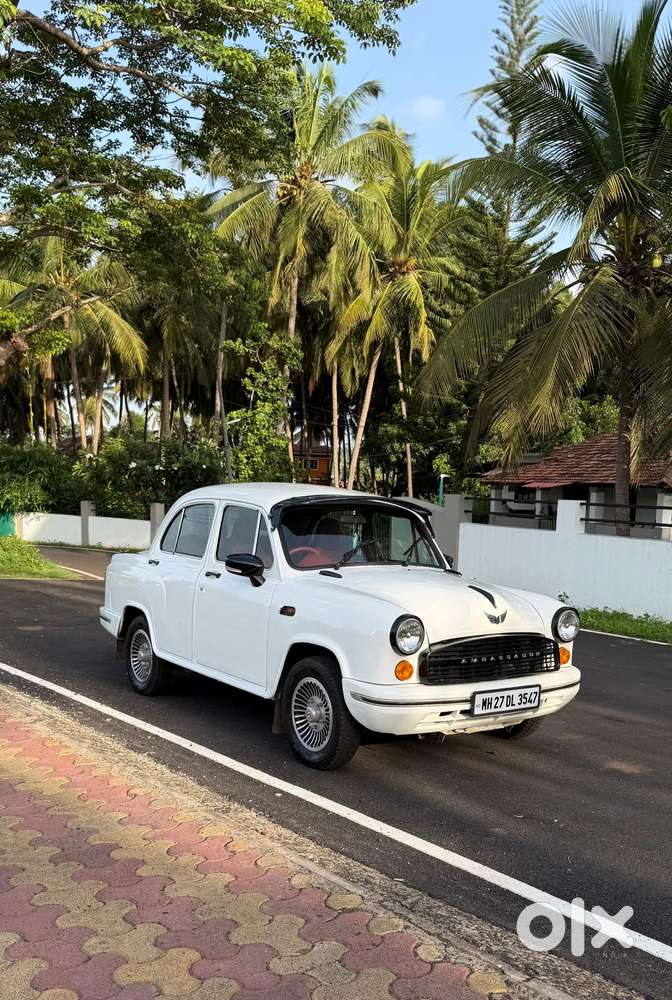Ambassador Grand 1800 Isz Mpfi, 2023, Petrol