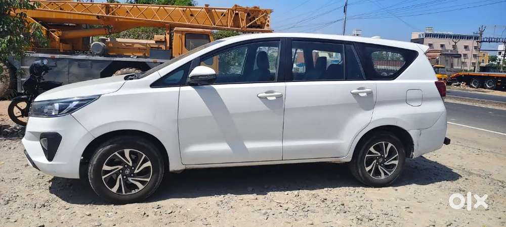 Toyota Innova Crysta 2022 Diesel Well Maintained