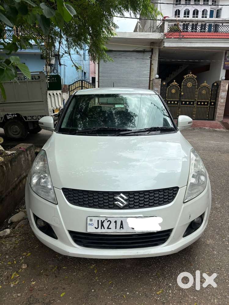 Maruti Suzuki Swift Petrol 2013