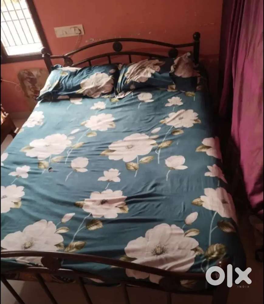 Iron coat and bed only 15 days using i am house shifting