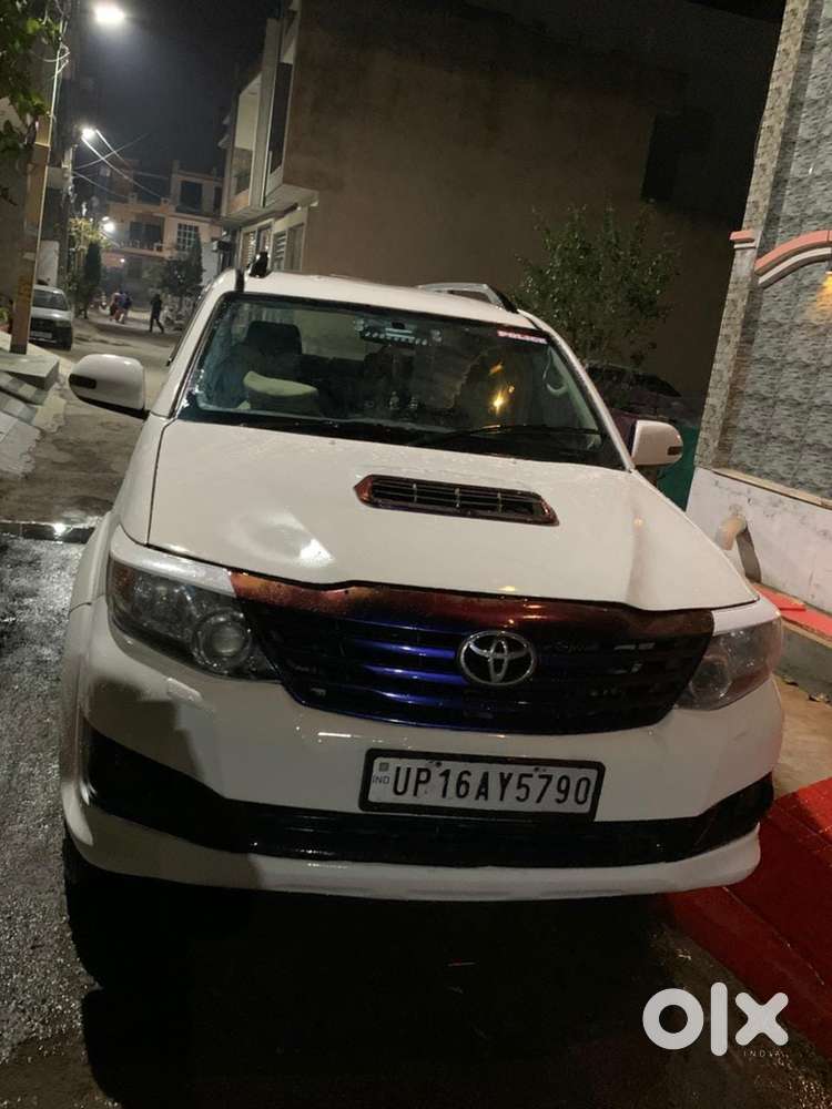 Toyota Fortuner 2015 Diesel Well Maintained