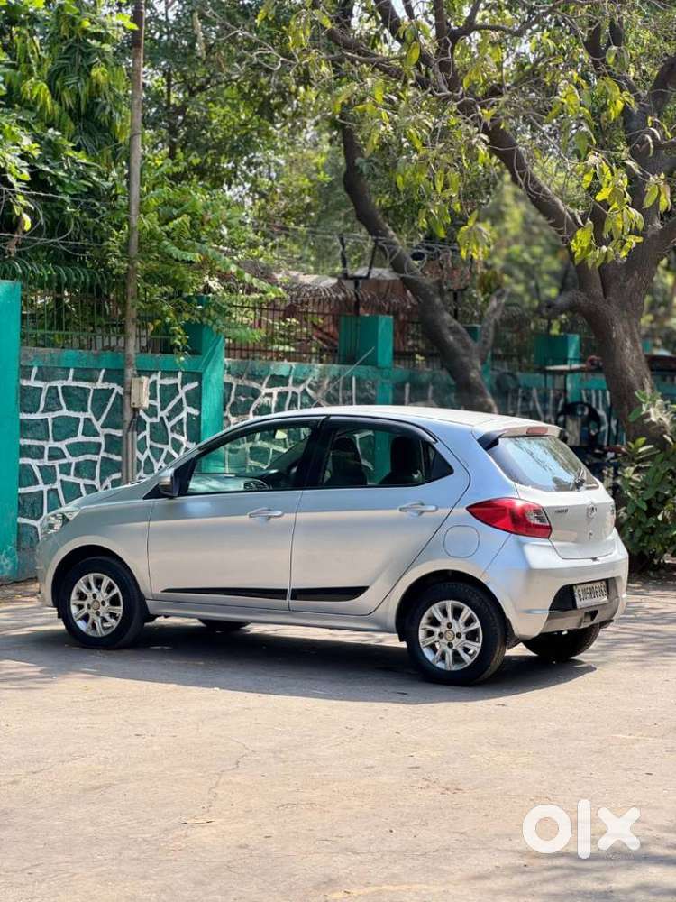 Tata Tiago, 2018, Petrol