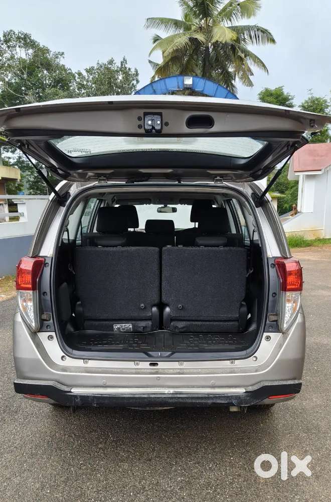 Toyota Innova Crysta 2018 2nd Owner
