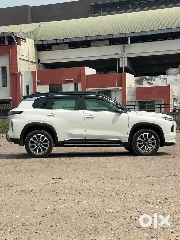 Maruti Suzuki Grand Vitara 1.5 Alpha Smart Hybrid At, 2022, Petrol