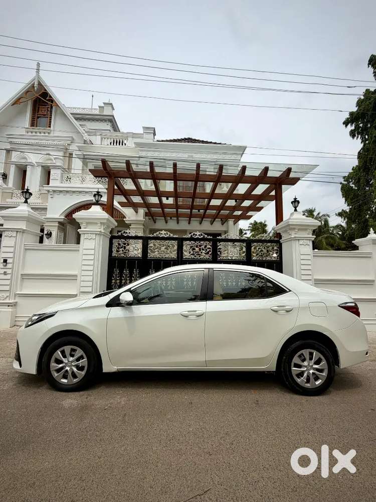 Toyota Corolla Altis 2019 Diesel Well Maintained