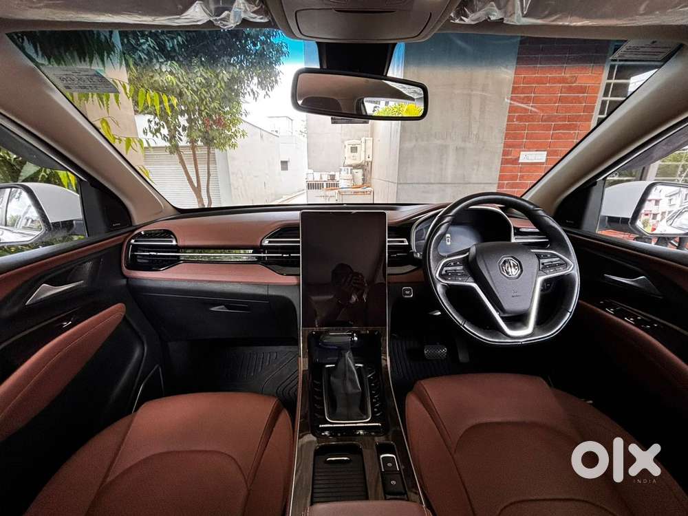 Mg Hector Plus 2023 Model Petrol Automatic Car