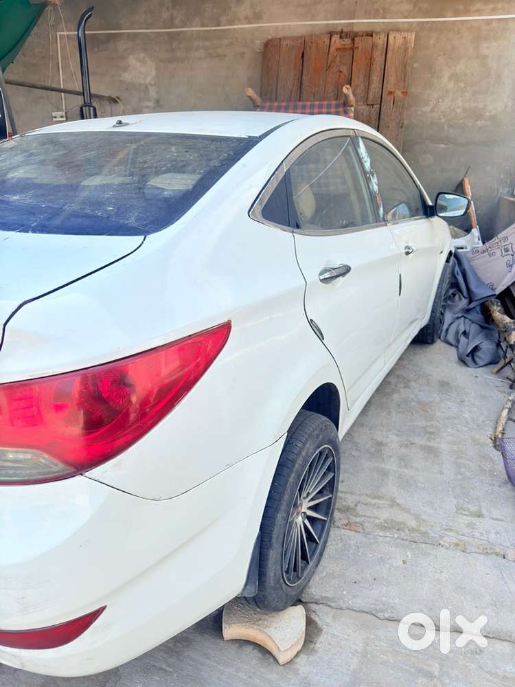Hyundai Verna Diesel 2012