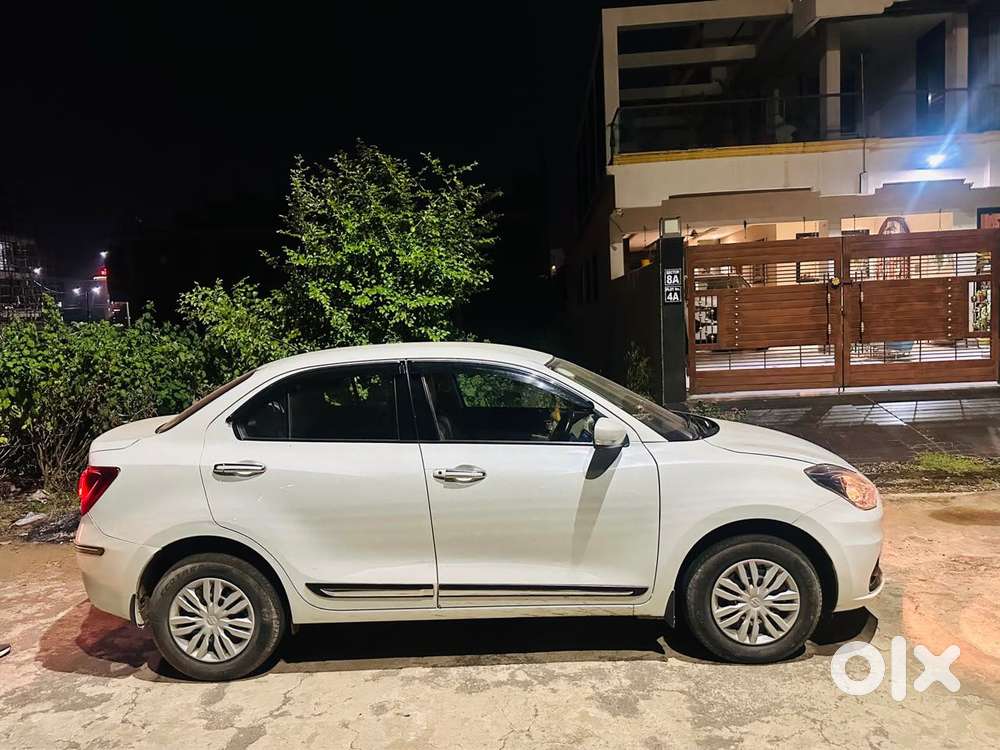 Maruti Suzuki Swift Dzire 1.3 Vxi, 2024, Petrol