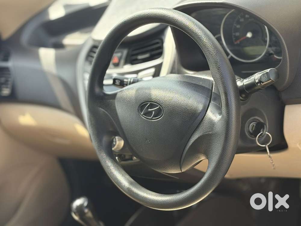 Hyundai Eon Sportz, 2018, Petrol