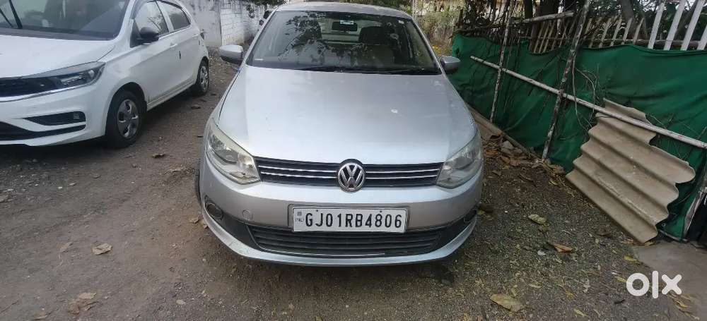 Volkswagen Vento 2013 Petrol 81000 Km Driven