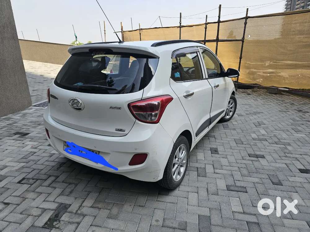 Grand I10 Asta Dec 2015