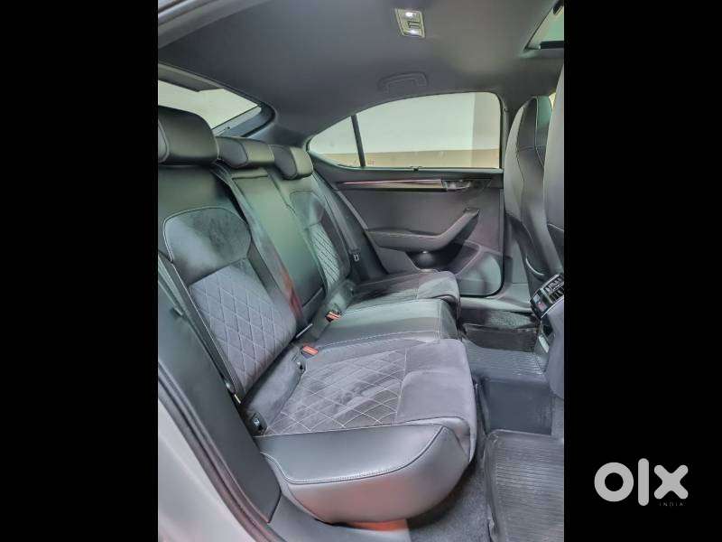 Skoda Superb 2.0 Sportline Tsi At, 2021, Petrol