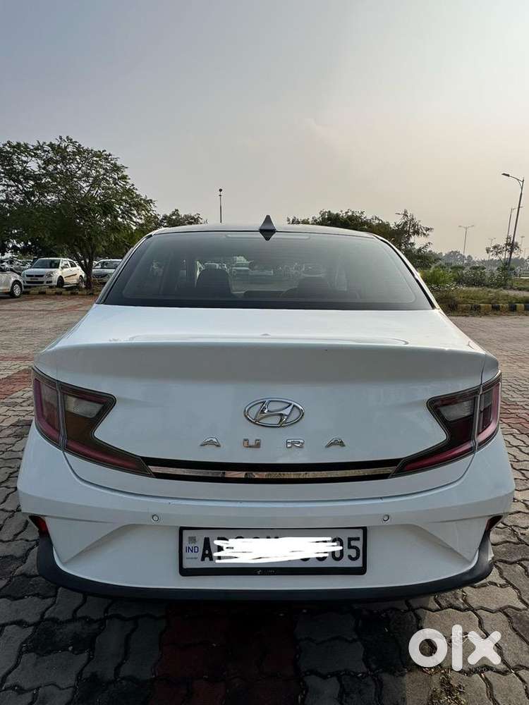 Hyundai Aura 2022 Petrol Well Maintained