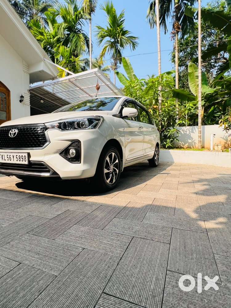 Toyota Rumion V At 2022 Petrol