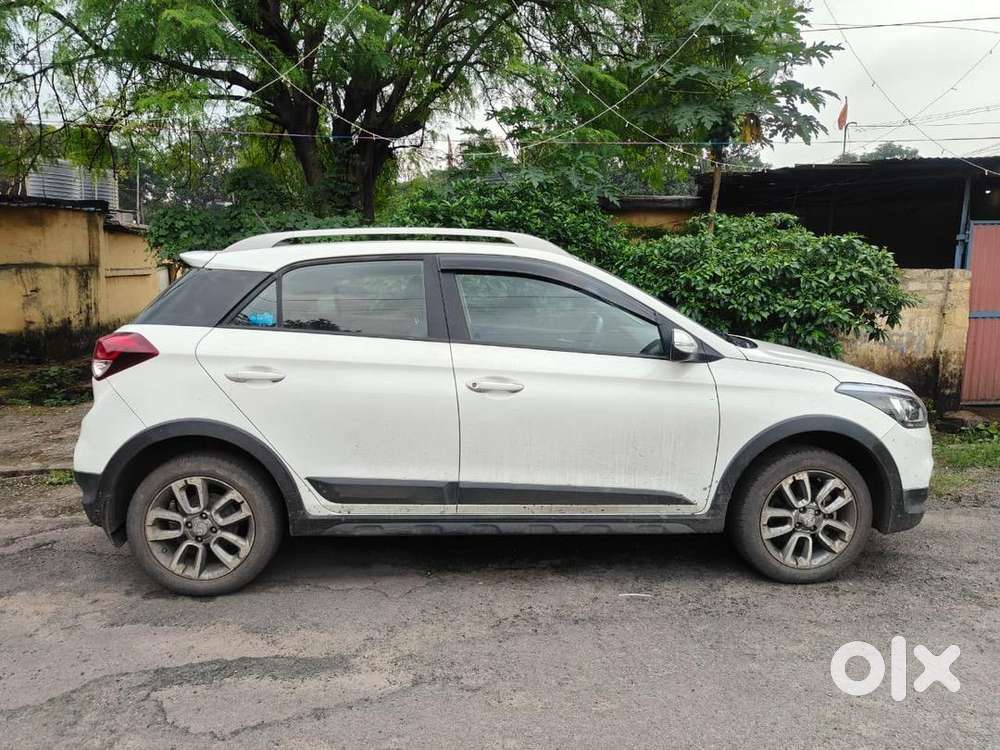 Hyundai I20 Active 2018 Petrol Well Maintained