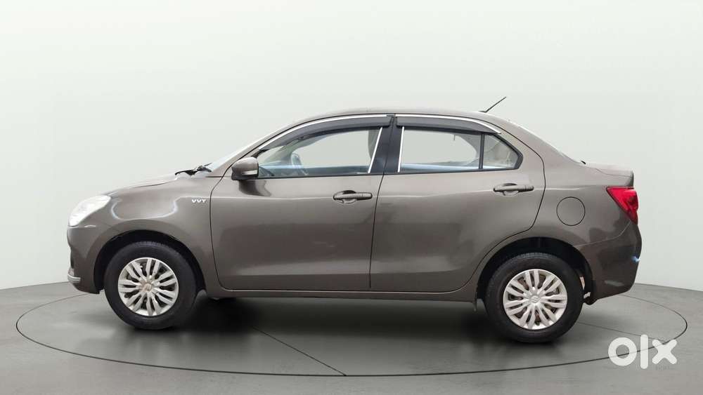 Maruti Suzuki Swift Dzire Amt Vxi, 2018, Petrol