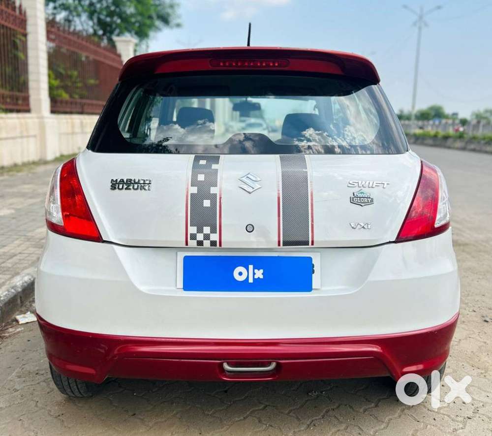 Maruti Suzuki Swift Vxi Glory Limited Edition, 2016, Petrol