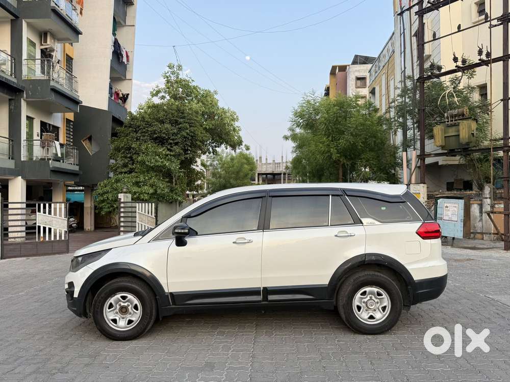 Tata Hexa 2.2 Xe 4x2 7 Str, 2018, Diesel