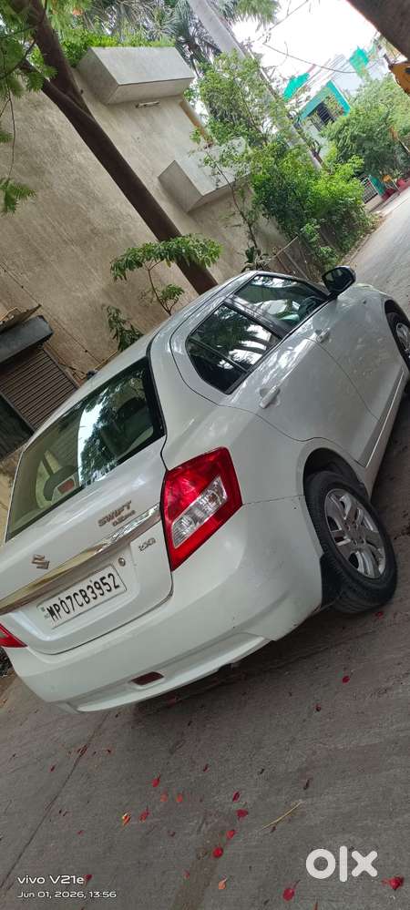 Maruti Suzuki Dzire 1.2 Zxi, 2012, Petrol