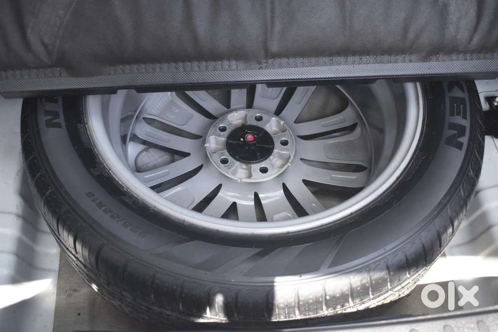 Hyundai Tucson 2.0 Gl 2wd Petrol At, 2017, Petrol