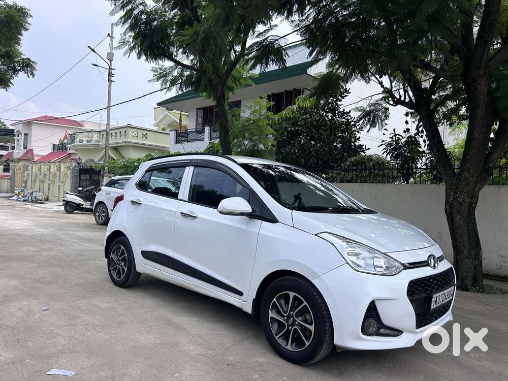 Hyundai Grand I10 1.2 Kappa Sportz Option At, 2017, Petrol