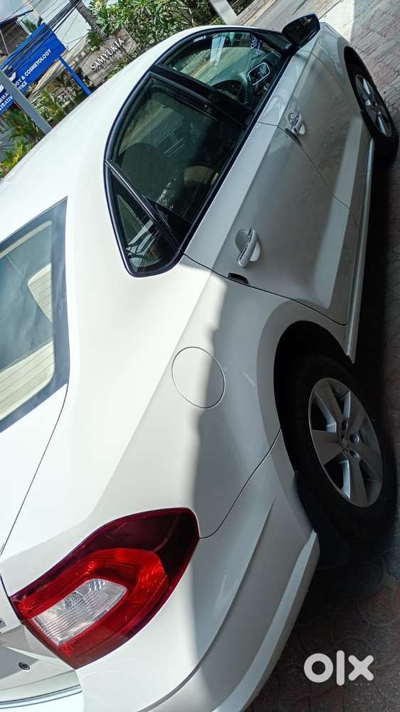 Skoda Rapid [ ] 1.6 Mpi Style Plus, 2017, Petrol