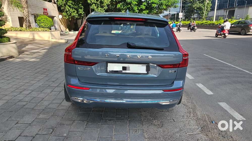 Volvo Xc60 Inscription D5, 2023, Petrol
