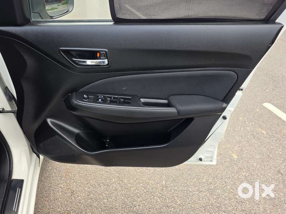 Maruti Suzuki Swift Vxi + Manual, 2021, Petrol