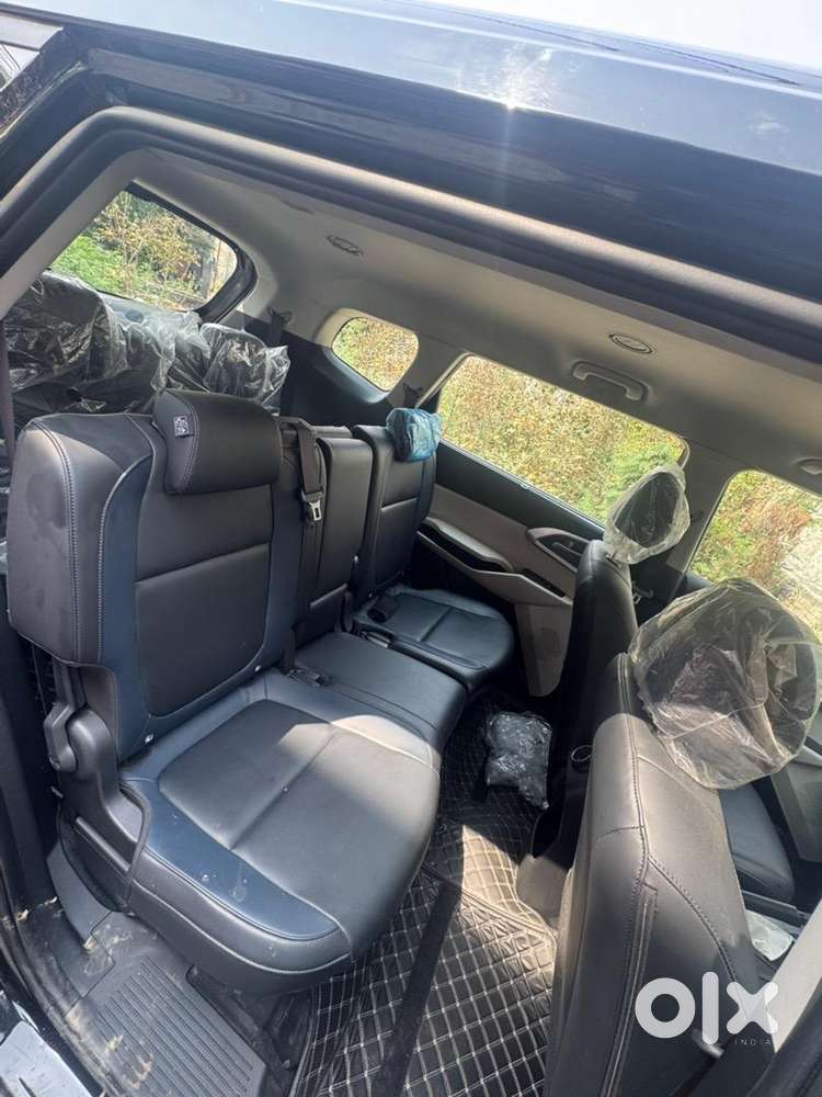 Kia Carens 2025 Petrol 10000 Km Driven