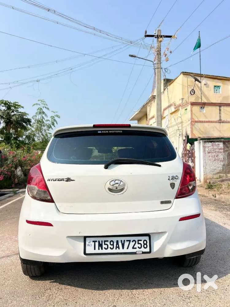 Hyundai I20 2012 Diesel 92000 Km Driven