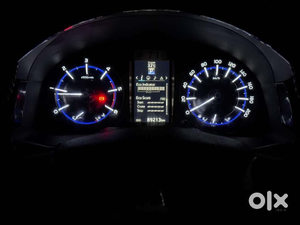 Toyota Innova Crysta 2.8z Automatic, 2016, Diesel