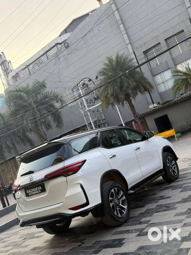 Toyota Fortuner Legender 4x2 At 2.8, 2024, Diesel