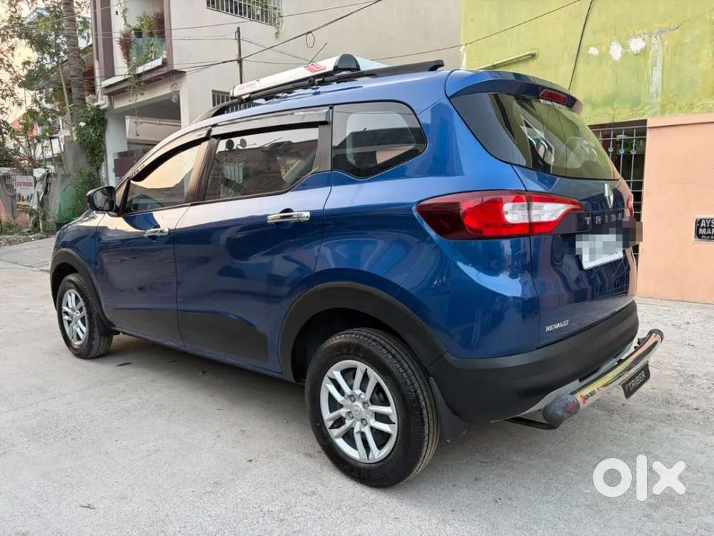 Renault Triber Rxt, 2023, Petrol