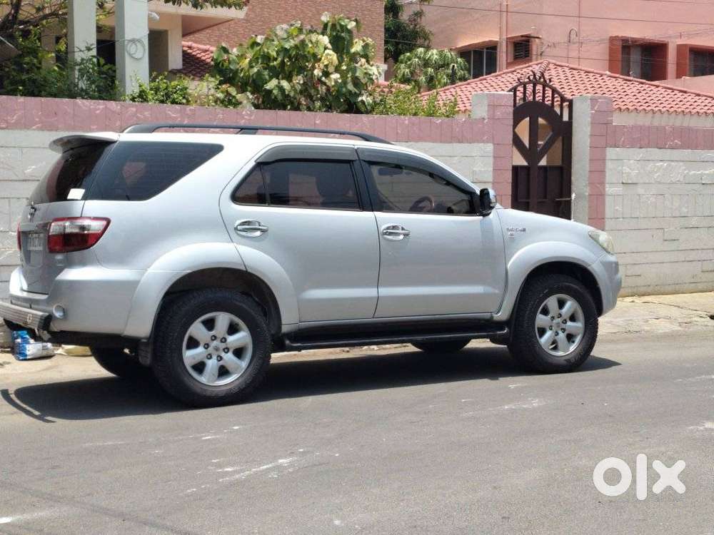 Toyota Fortuner 3.0 4x4 Manual, 2010, Diesel