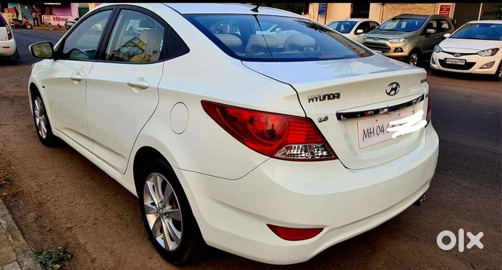 Hyundai Verna 2013 Manual